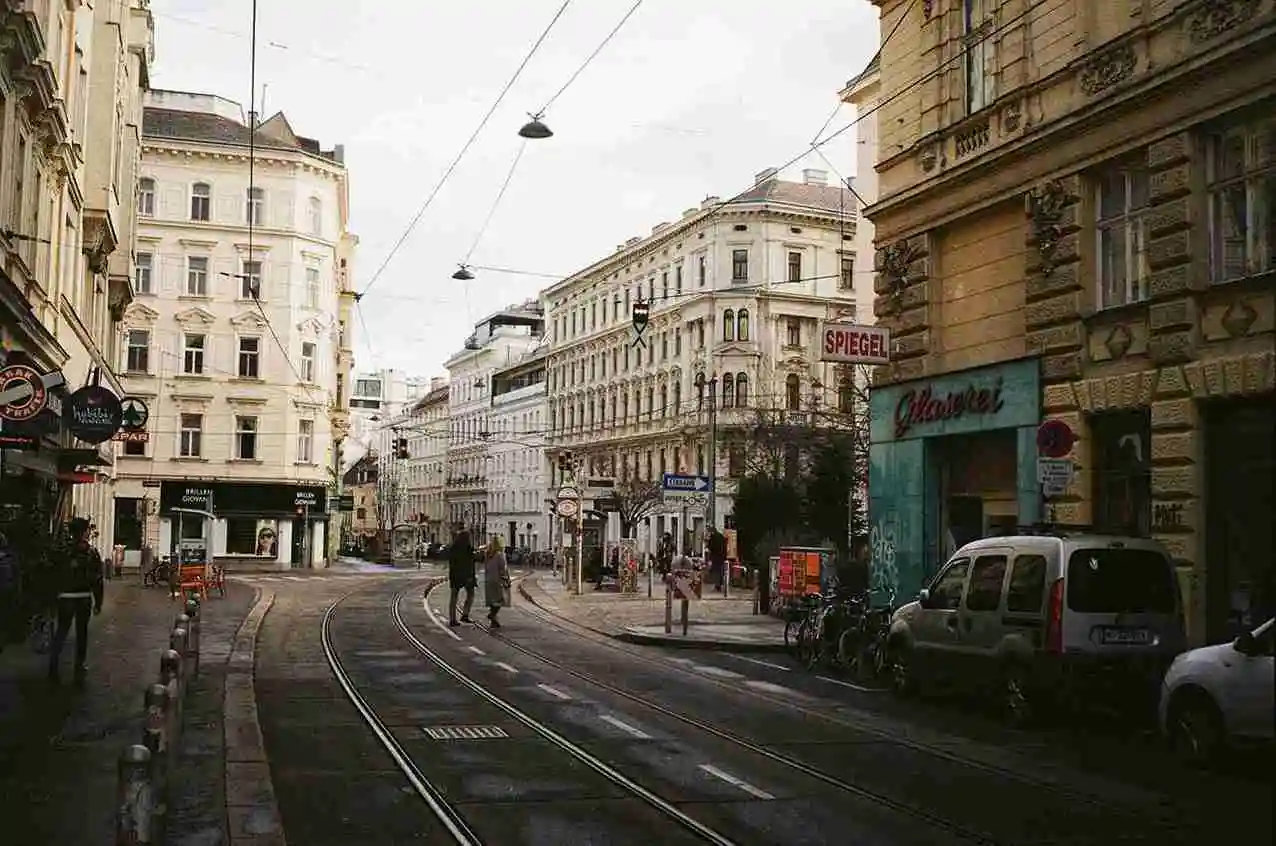 Exploring Vienna’s Most Charming Neighborhoods