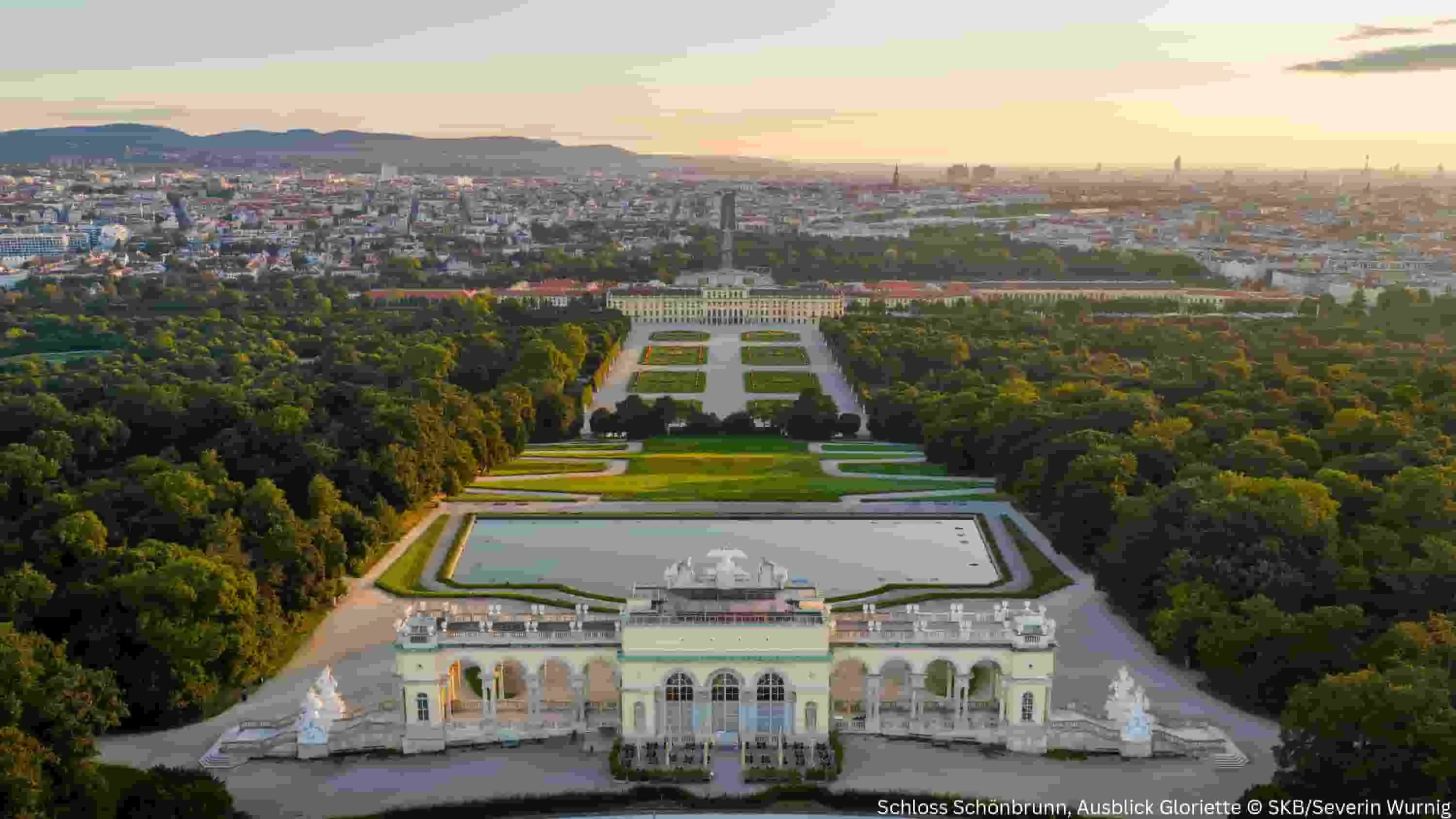Gloriette Viewing Terrace Schonbrunn