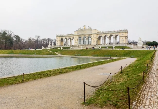 Gloriette Viewing Terrace Schonbrunn