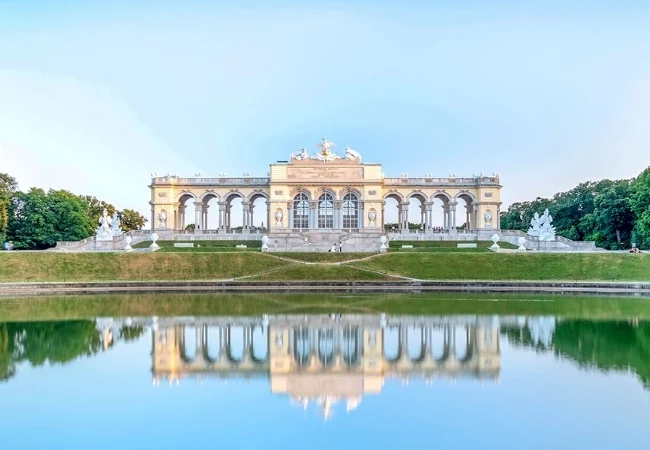 Gloriette Viewing Terrace Schonbrunn