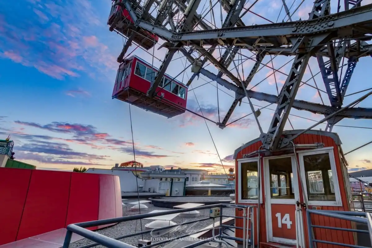 Panorama Museum At Vienna Giant Ferris Wheel