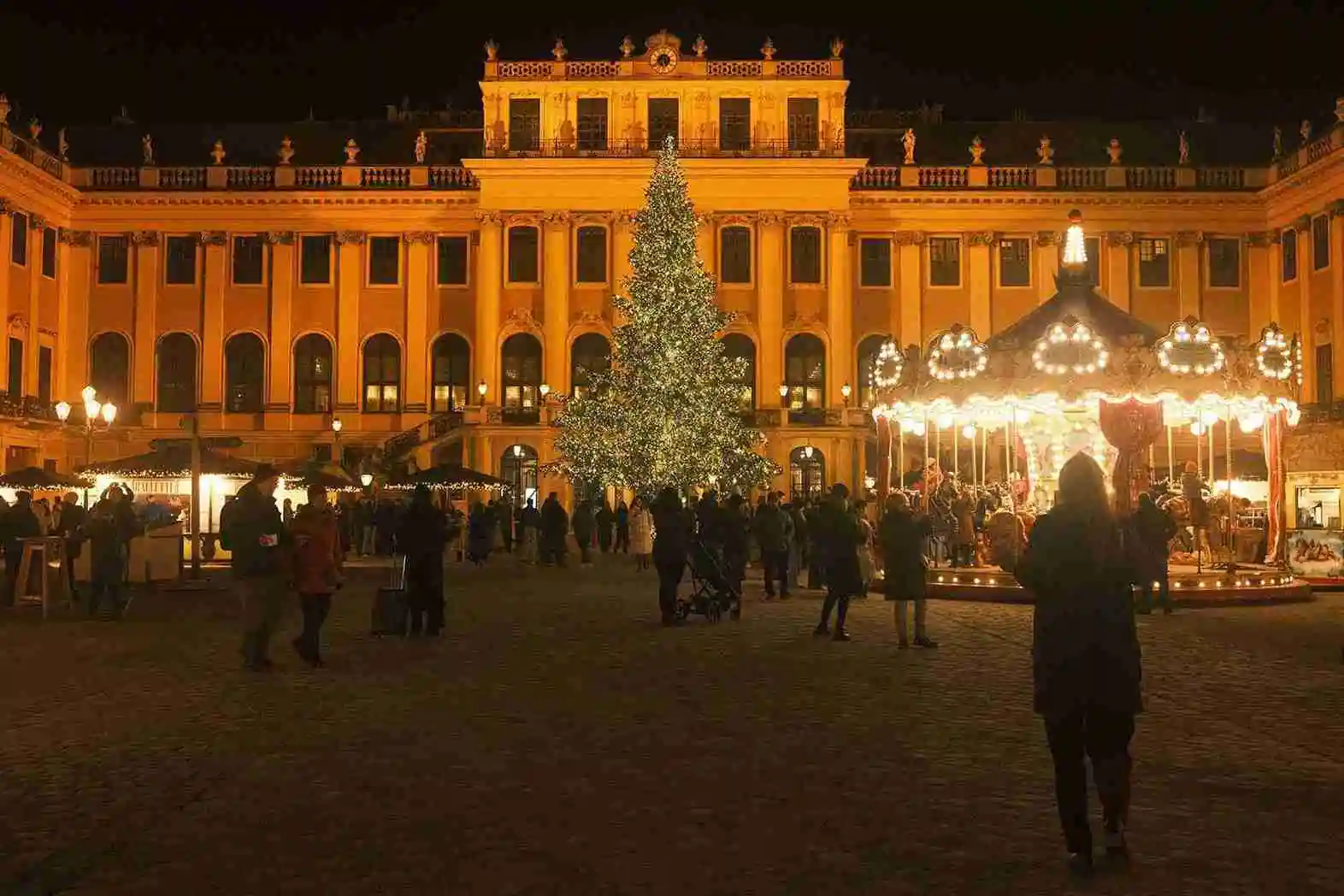 Plan Your Christmas Stay In Vienna
