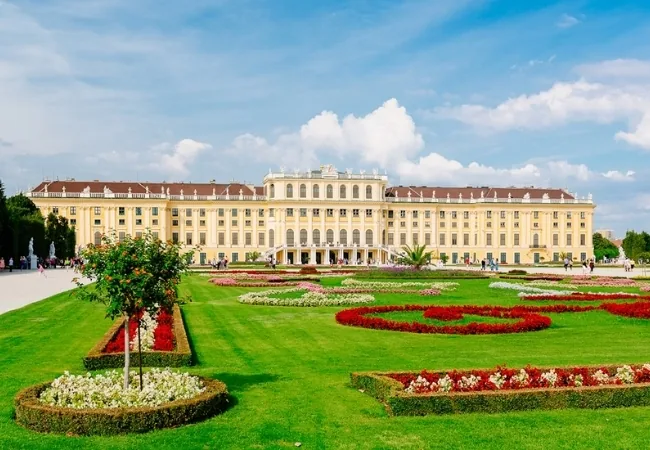Schonbrunn Guided Tour