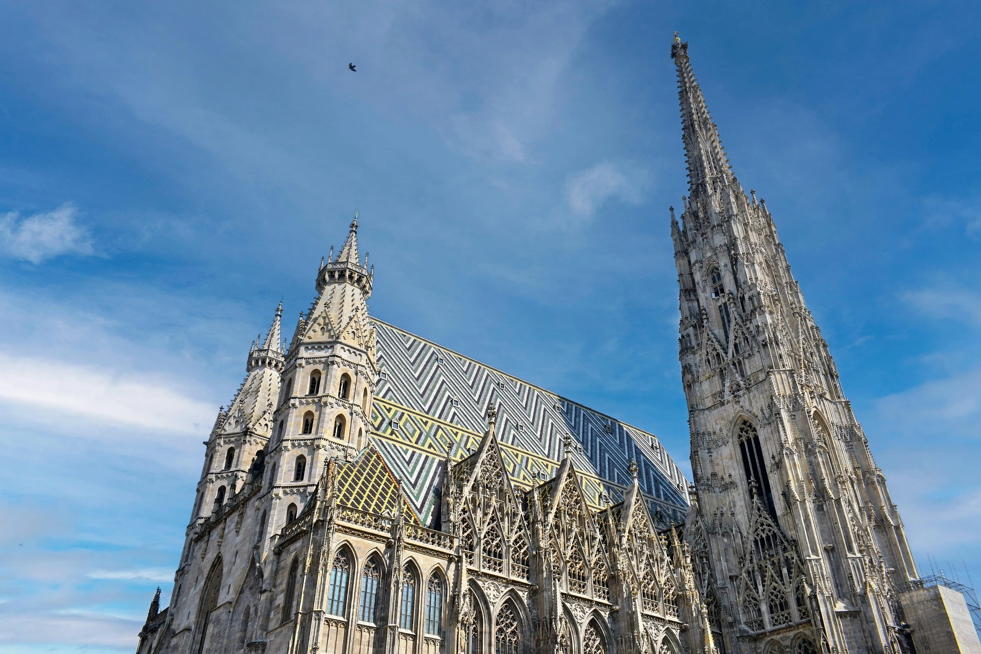 Entrée de la cathédrale Saint-Étienne
