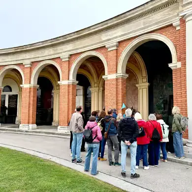 Vienna Central Cemetery Famous Graves Guided Tour Only In German Language 